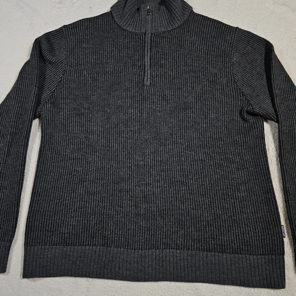 Patagonia Sweater Mens Wool 1/4 Zip Pullover Size Large.